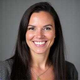 Jennifer Thomson, Senior HR Director